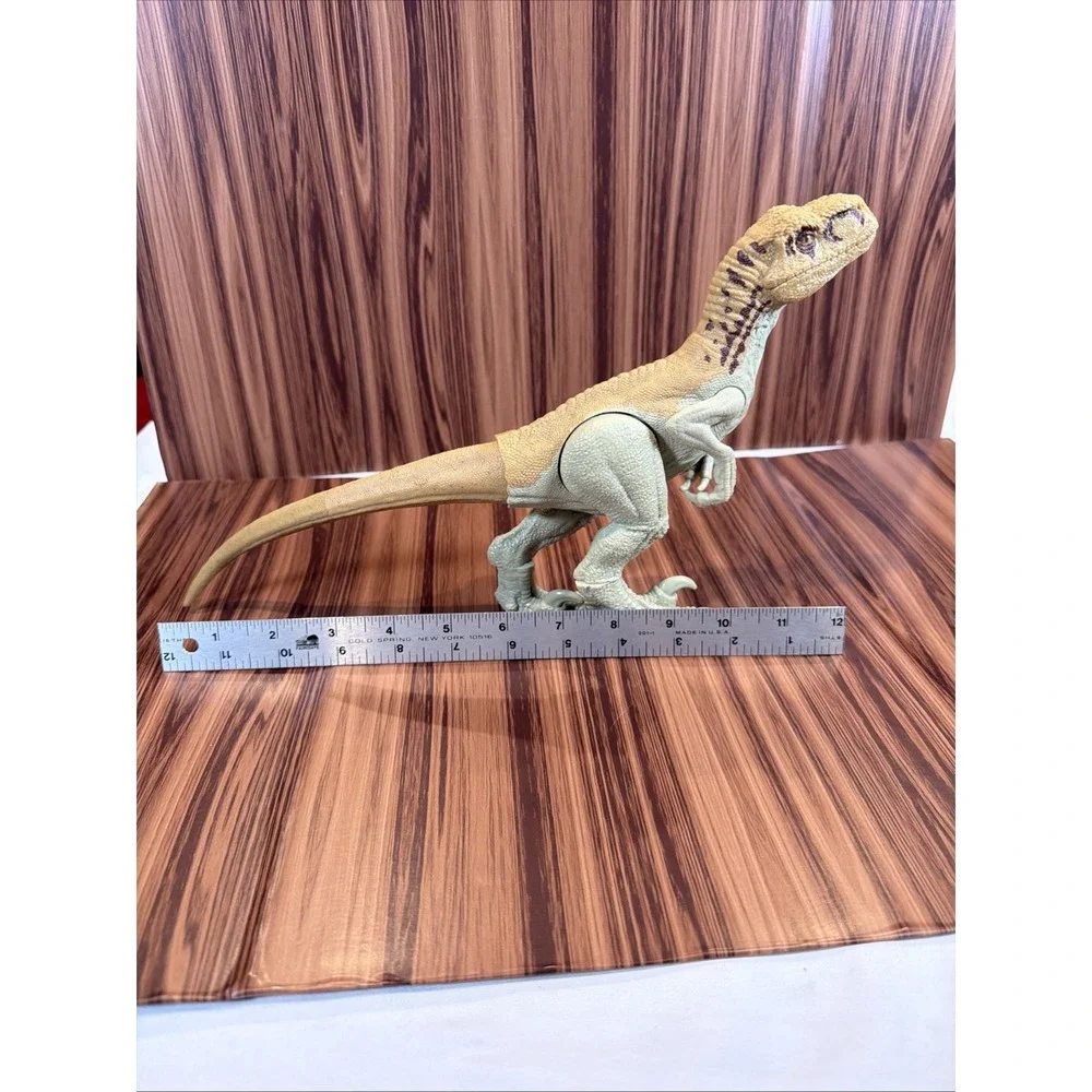 Jurassic Park Dinosaur Figure Lot Kenner Lost World & Jurassic World Raptor Toy